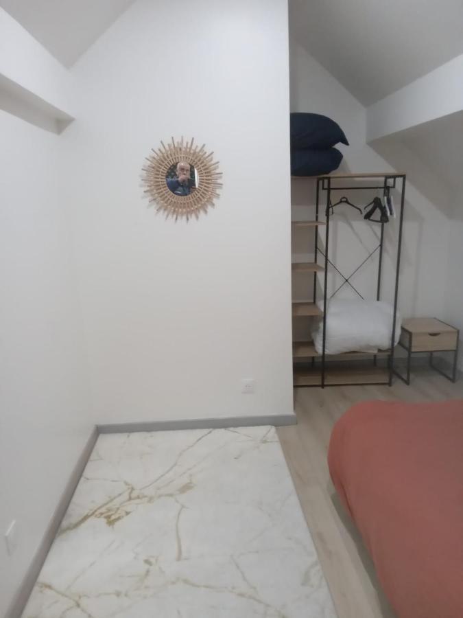 Joli Appartement De Vacances Écouen Esterno foto