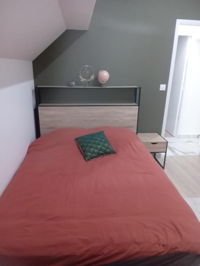 Joli Appartement De Vacances Écouen Esterno foto